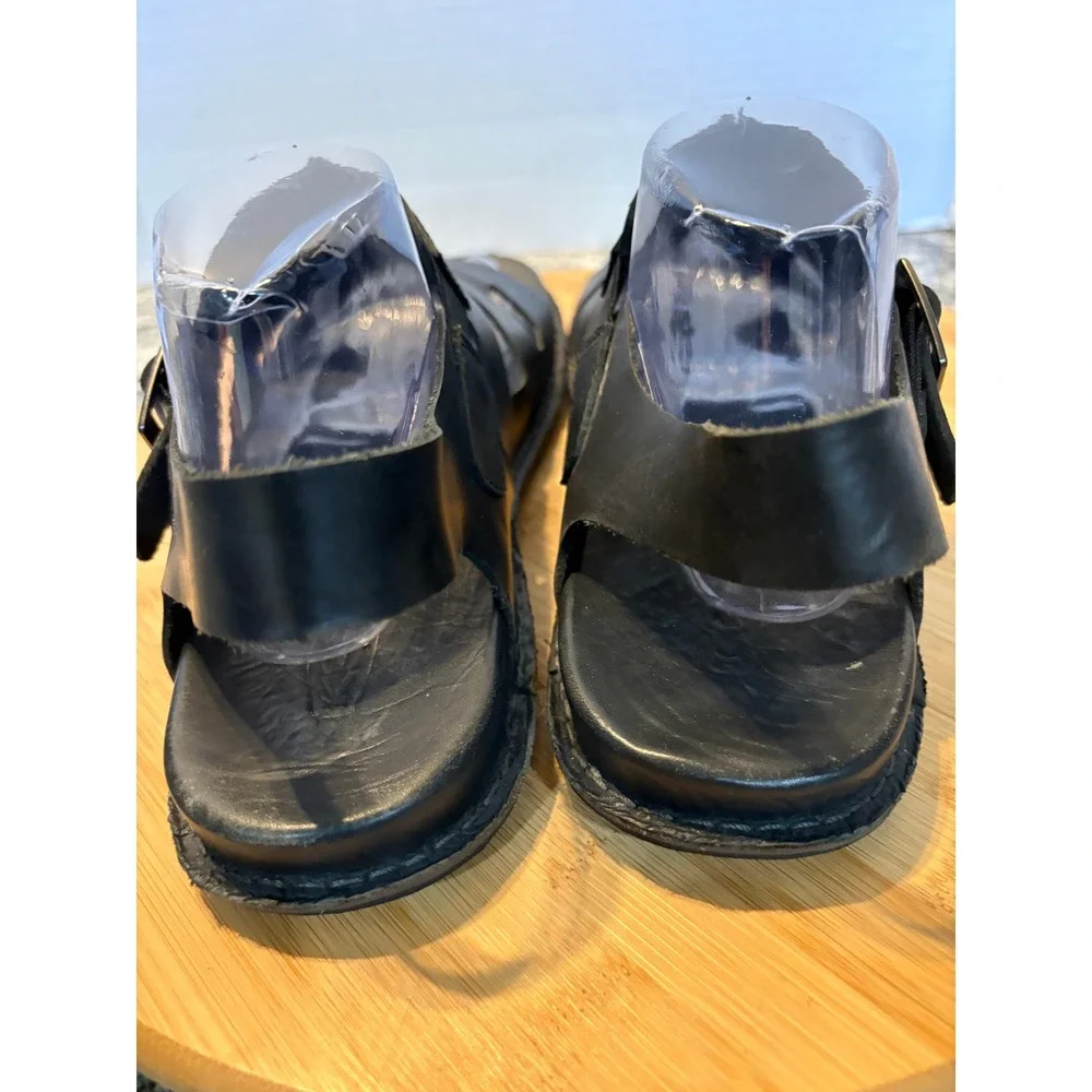 Keen black leather